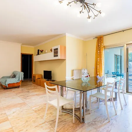 Appartement Le Mimose By Interhome